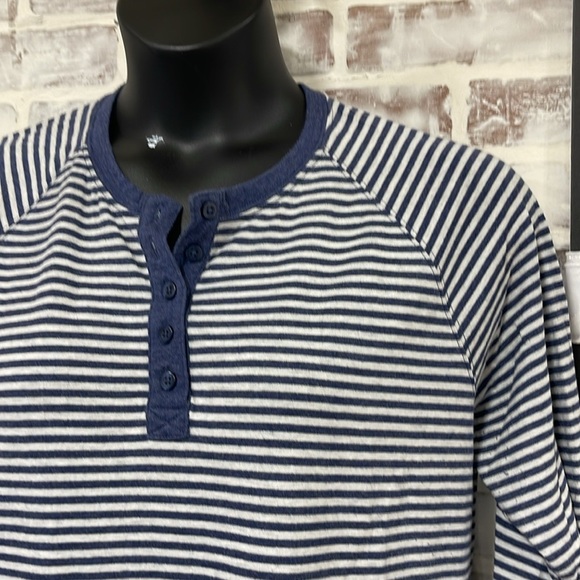 Duluth striped top XL - Picture 2 of 7